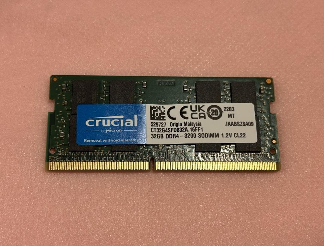 ノートPC用メモリー　Crucial　DDR4-3200　32G×2枚＝64GB