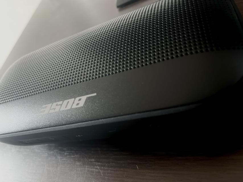 SOUNDLINK FLEX Bluetoothスピーカー(充電ケーブル付き)