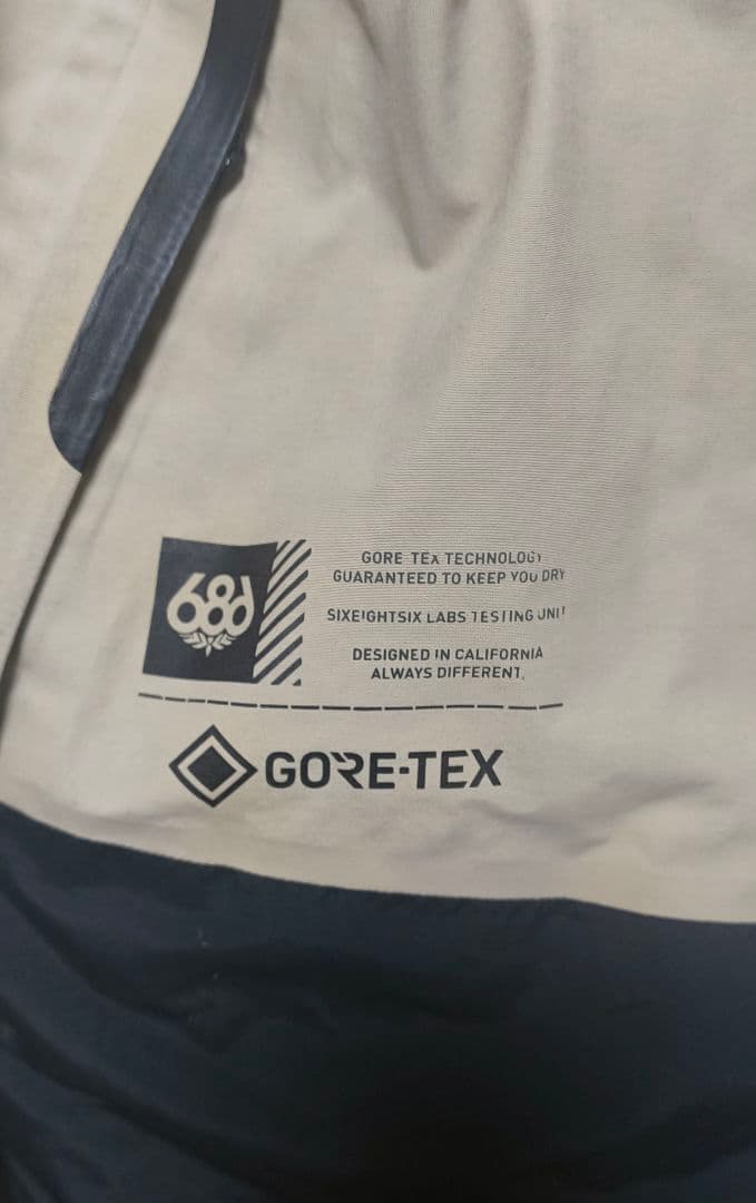 スノーボード 686 GORE-TEX hydrastash sync jacket