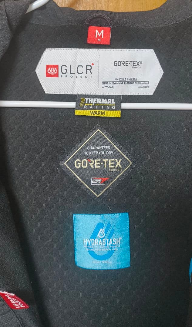 スノーボード 686 GORE-TEX hydrastash sync jacket