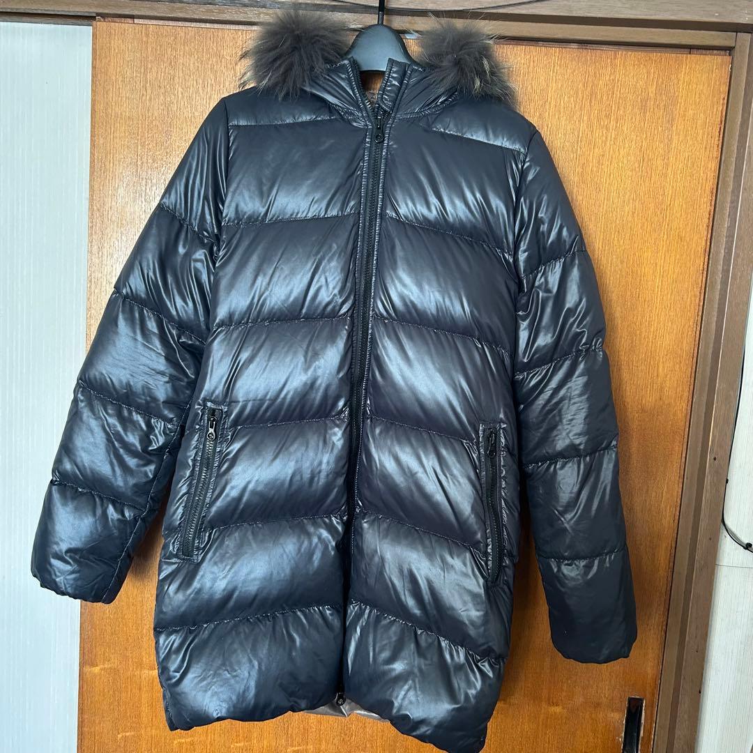 デュベティカ ダウンコート黒 M 美品 新品に近い本日価格（1/28）断捨離