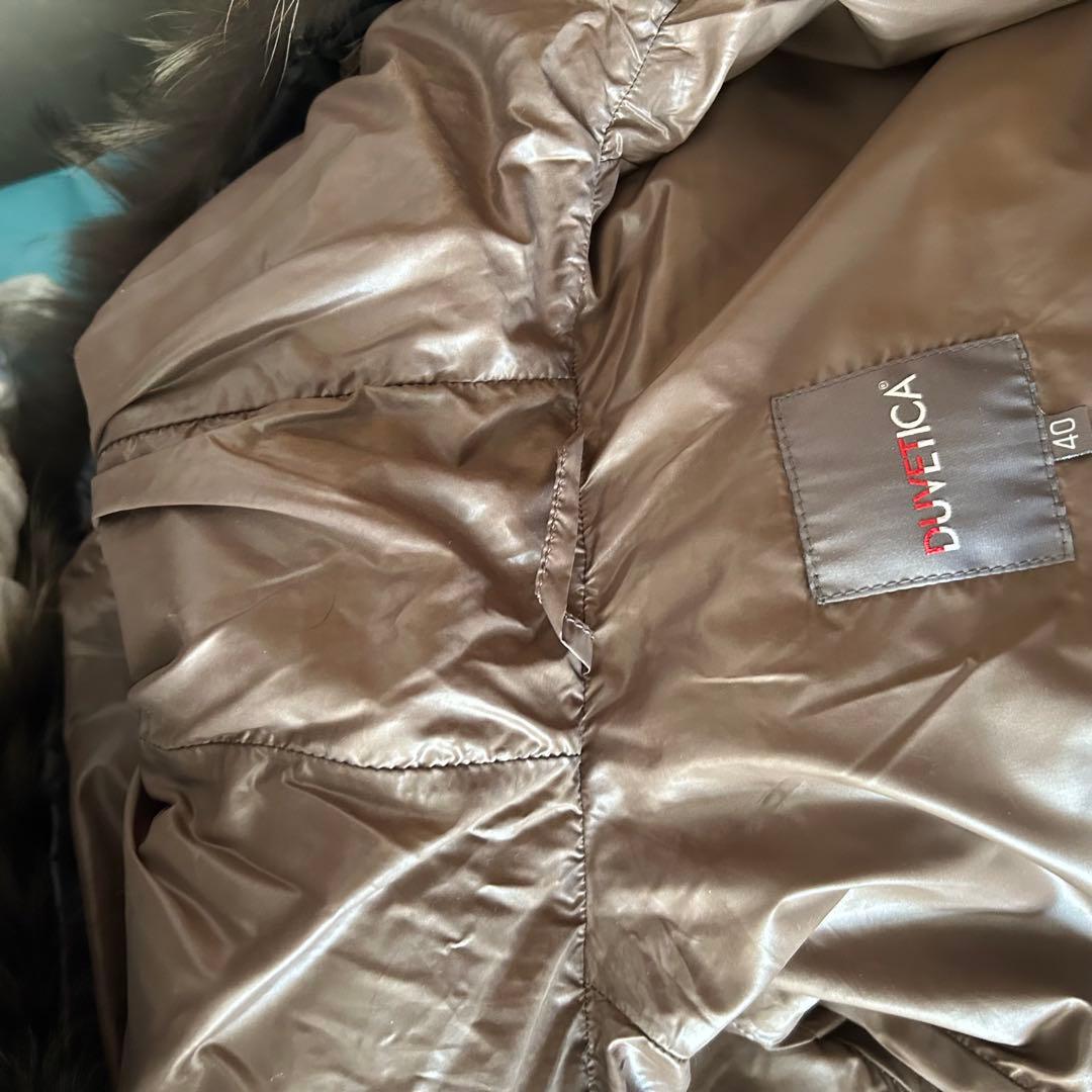 デュベティカ ダウンコート黒 M 美品 新品に近い本日価格（1/28）断捨離