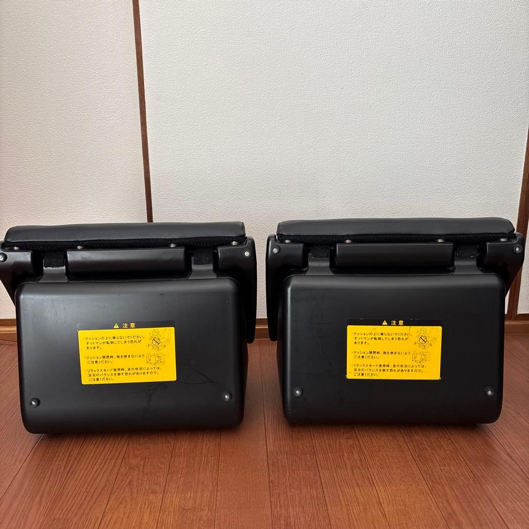 日産セレナ オットマン 2個セット