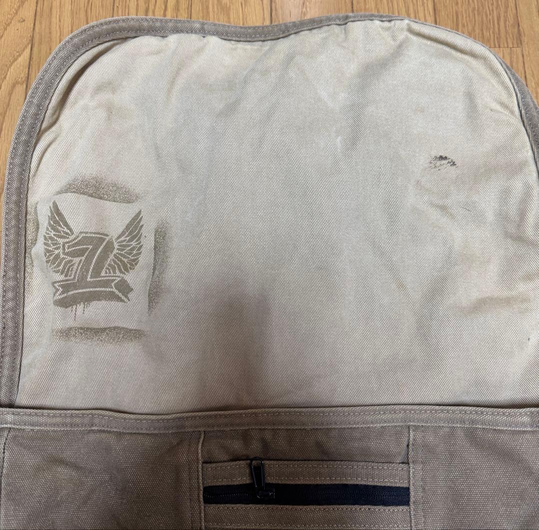 Timbuk2 カーキ メッセンジャーバッグ