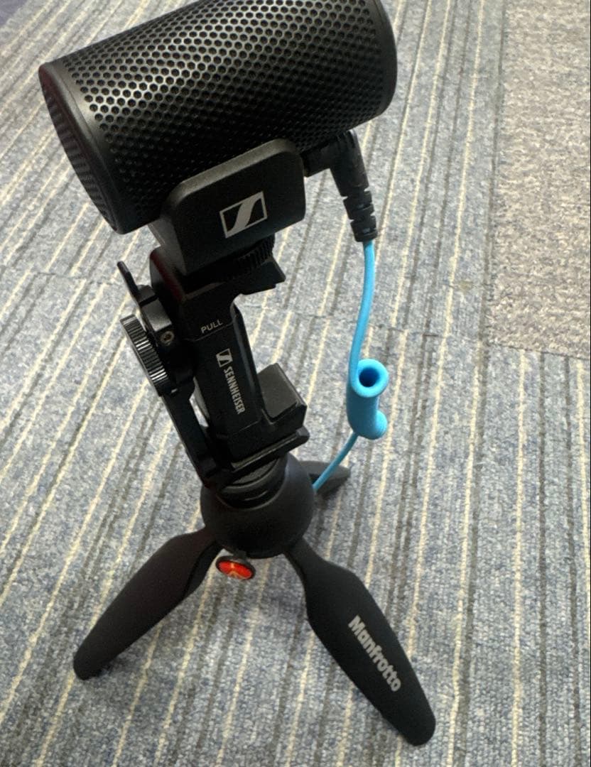 SENNHEISER指向性マイク ミニ三脚架付き スマホ対応