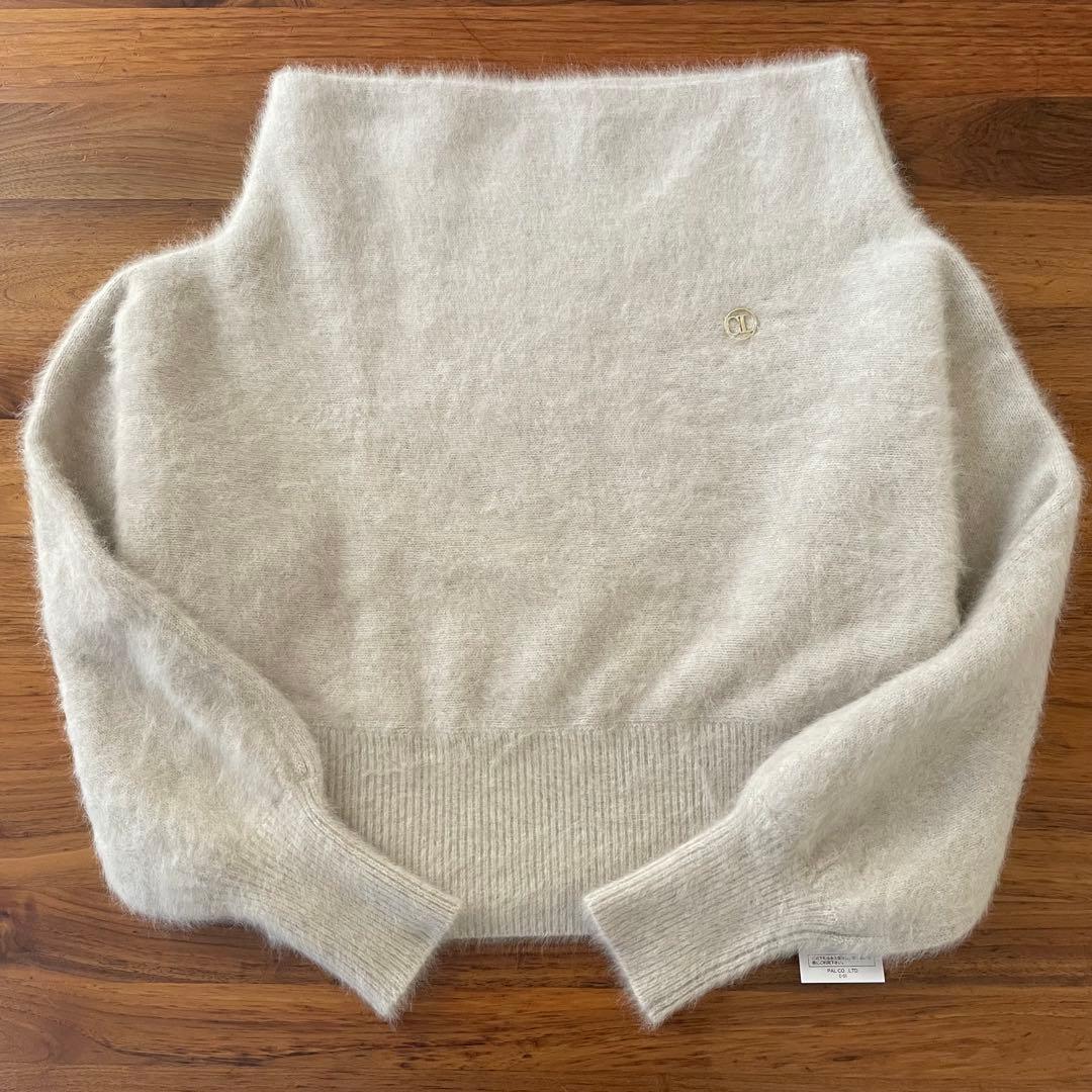 カプリシュレマージュ 今期 FOXカシミアドルマンニット エクリュ