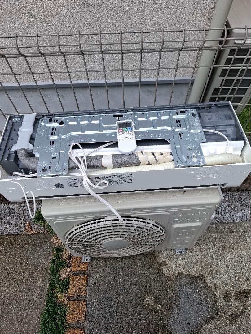 RAS-AJ22K(W) エアコン本体