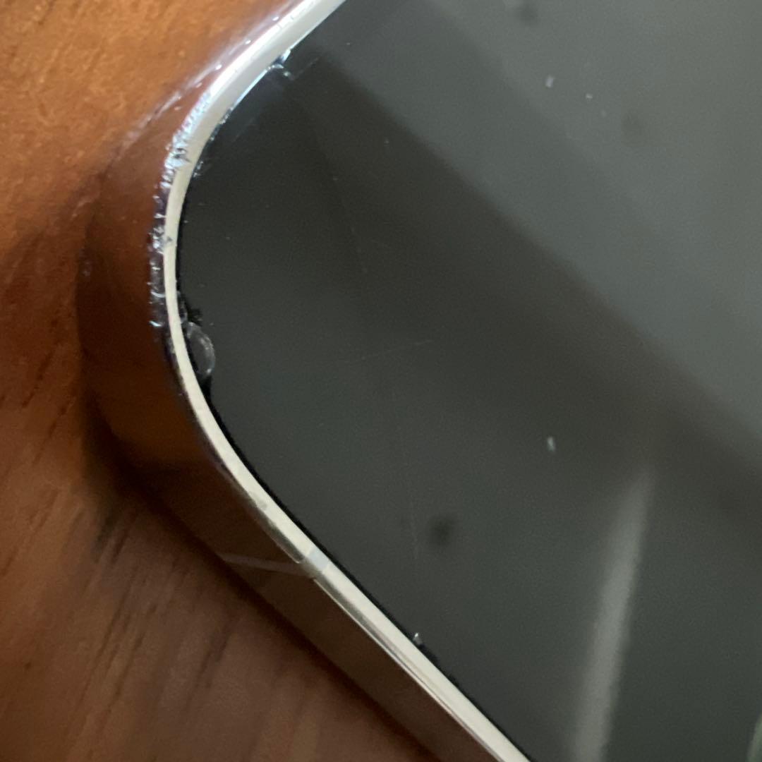 iPhone 14 Pro シルバー　本体　256GB