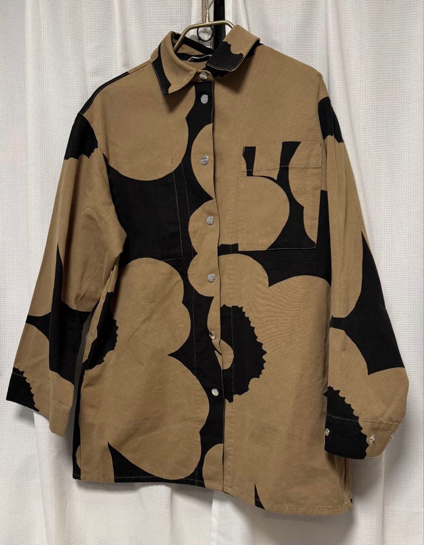試着のみ:マリメッコ ウニッコ シャツ 34サイズ ブラウン ジャケットにも