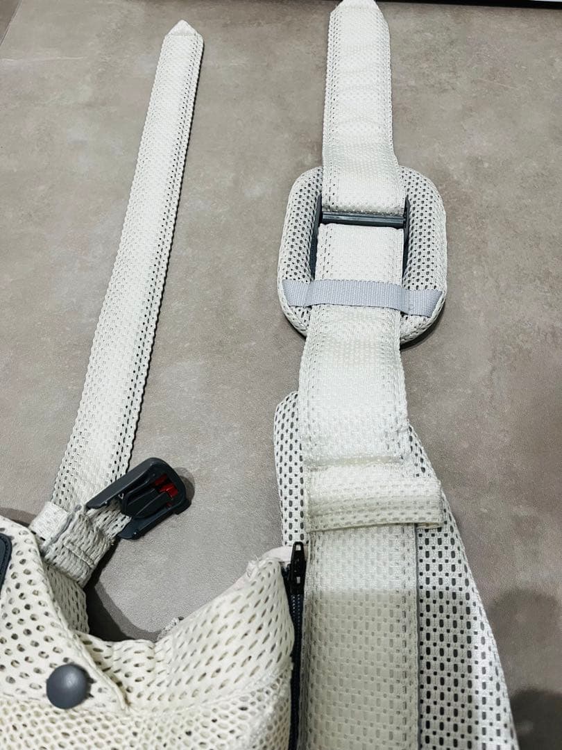 【BABYBJÖRN】抱っこ紐 Harmony（ハーモニー）