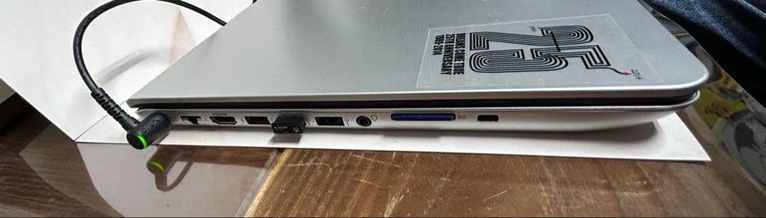 SONY VAIO Fit 15 SVF15A18CJSシルバー