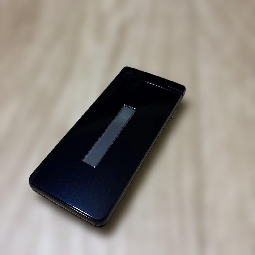 AQUOS ケータイ4 ブラック 本体