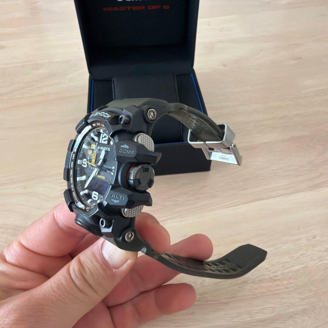 【極美品】カシオG-SHOCK /GWGー1000ー1A3JF電波ソーラー