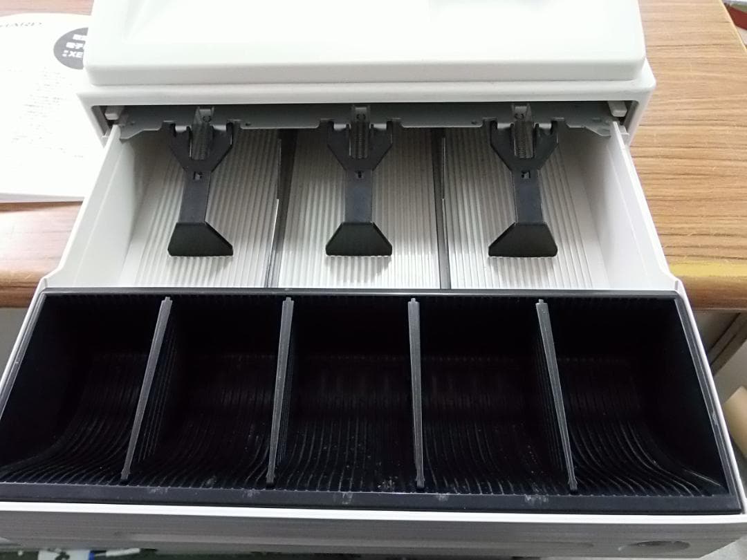 白1212設定無料横型領収証シャープ８部門インボイスレジスターXE-A147