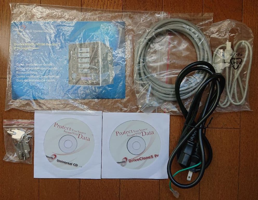 Thecus N5200PRO RAID6・10対応NAS