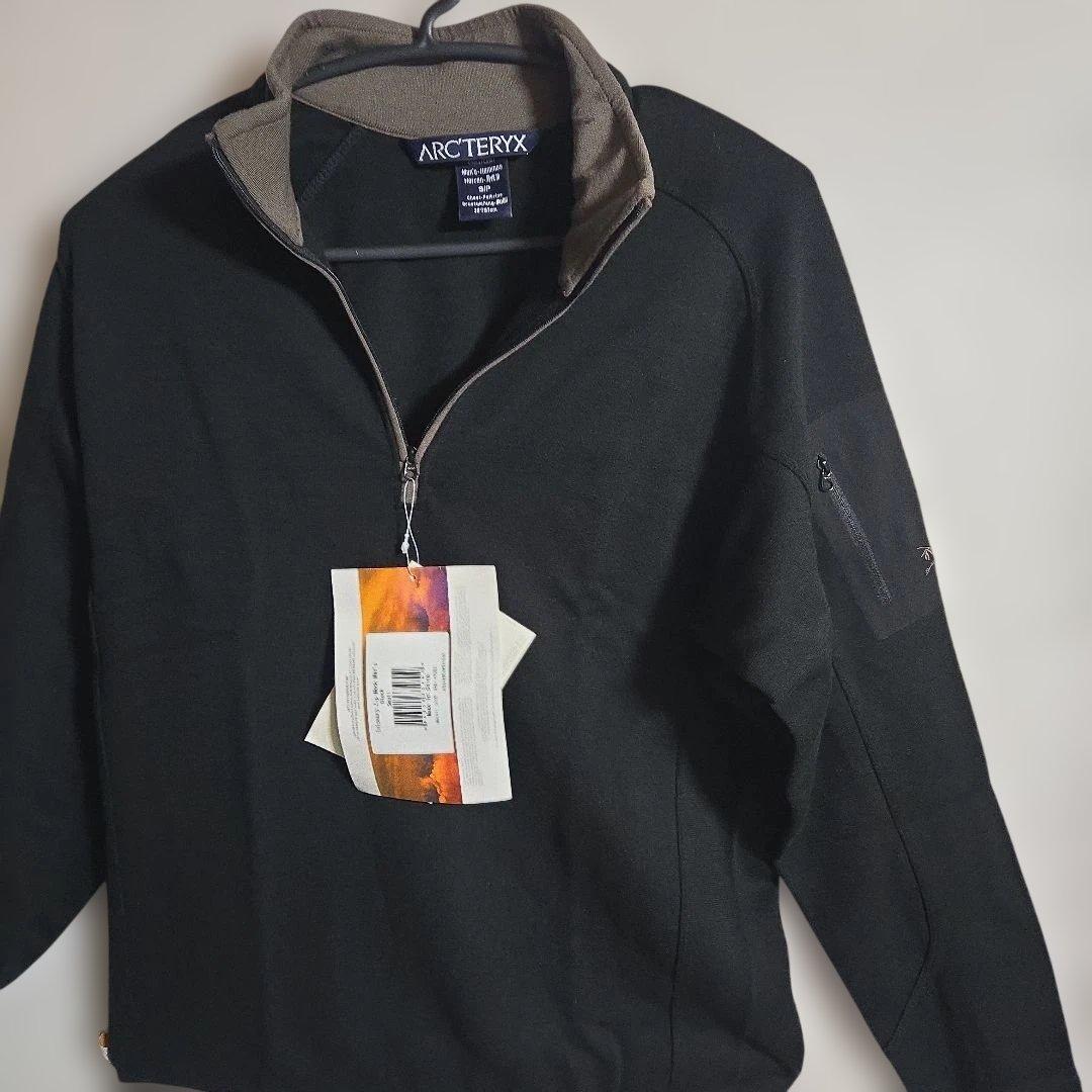 ARC'TERYX アークテリクスハーフジップネック