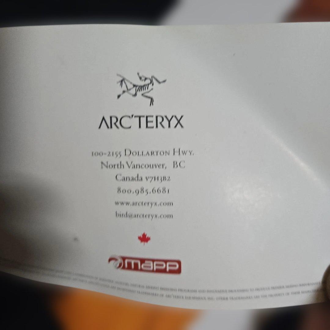 ARC'TERYX アークテリクスハーフジップネック