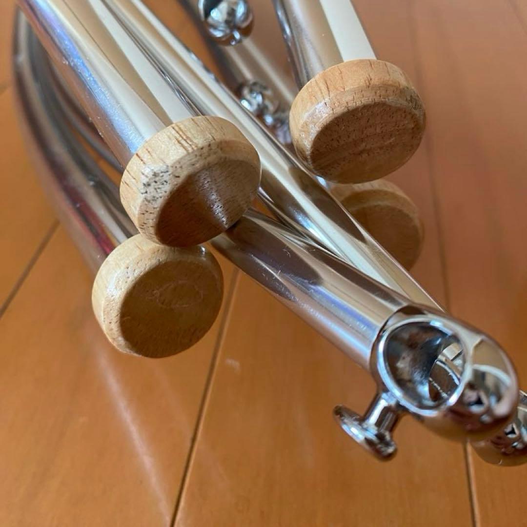 vaggaro（ヴァガロ）｜持ち運びやすい折りたたみスリーウェイ ベビーチェア