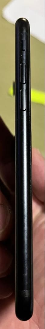 iPhone SE 第2世代 64GB本体 mhgp3j/a