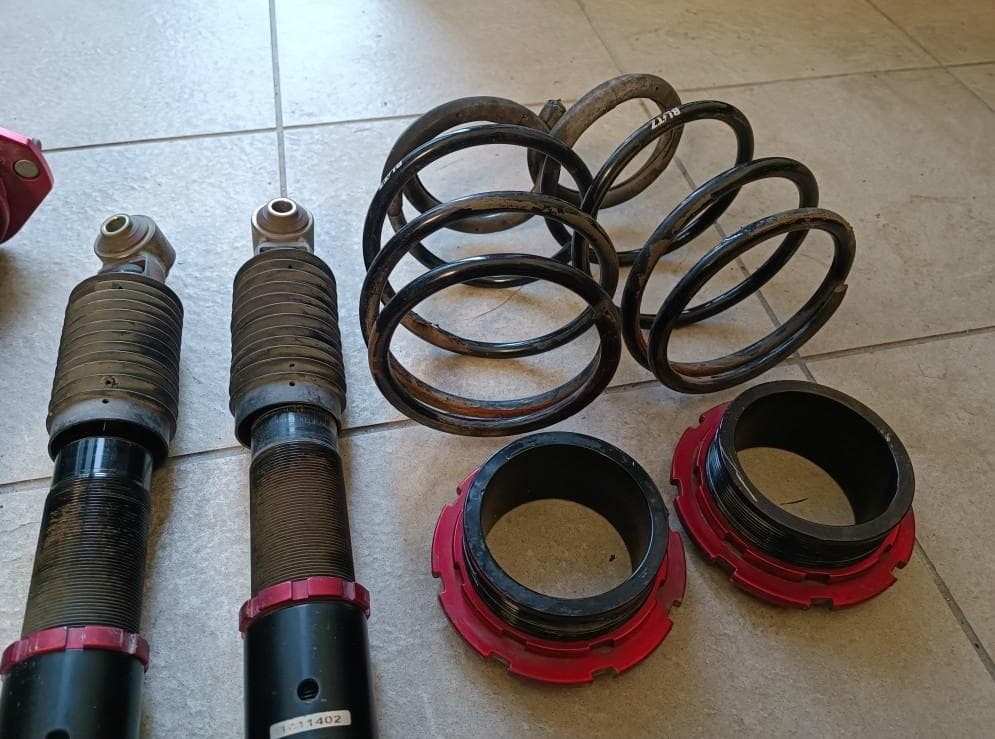 ワゴンR アルトワークス ムーヴ フルタップ式車高調MH22S