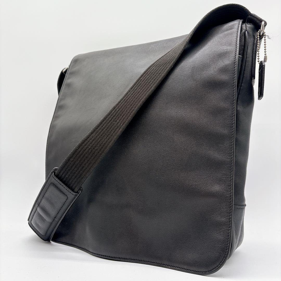 美品 COACH メッセンジャーバッグ 肩掛け レザー 5234 ブラック
