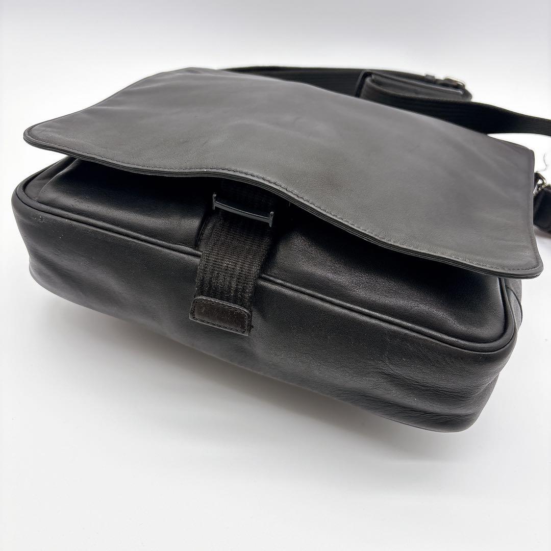 美品 COACH メッセンジャーバッグ 肩掛け レザー 5234 ブラック