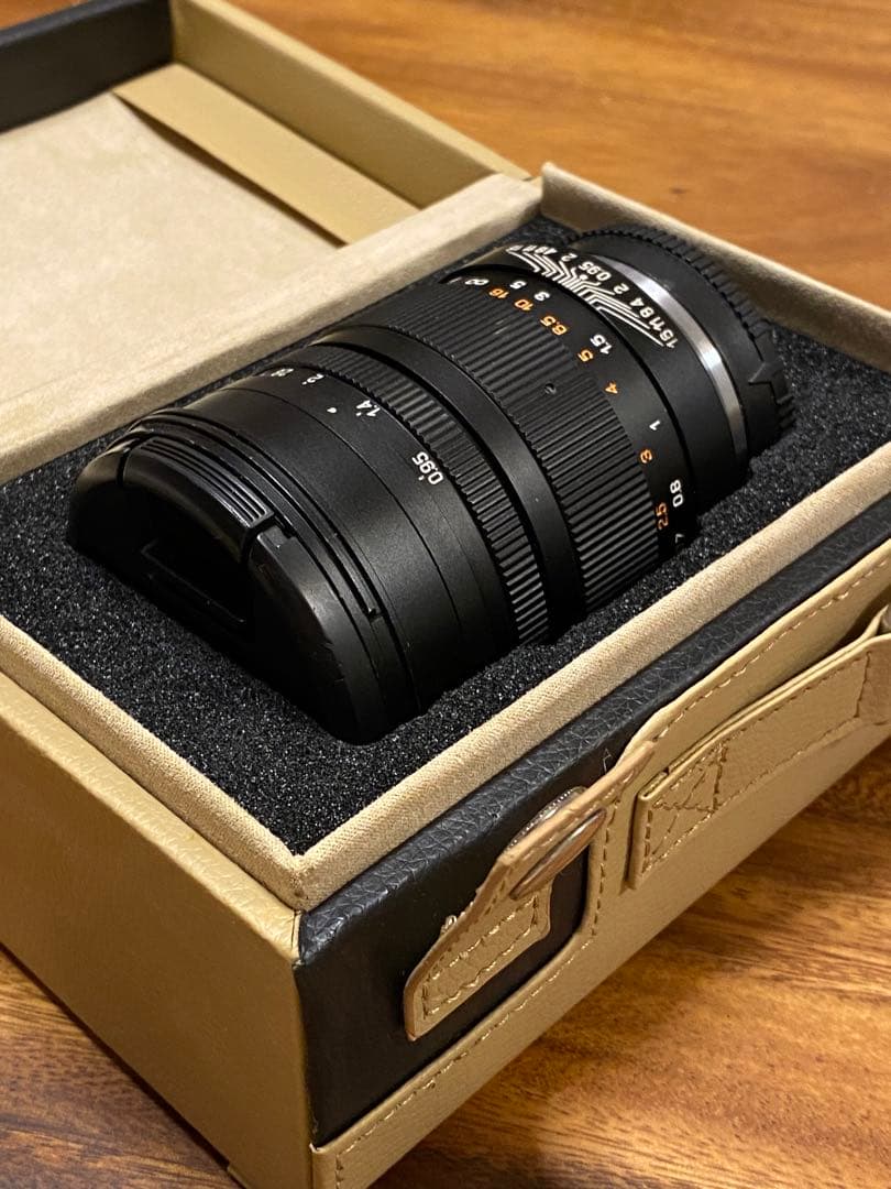 スピードマスター50mm F0.95 Eマウント