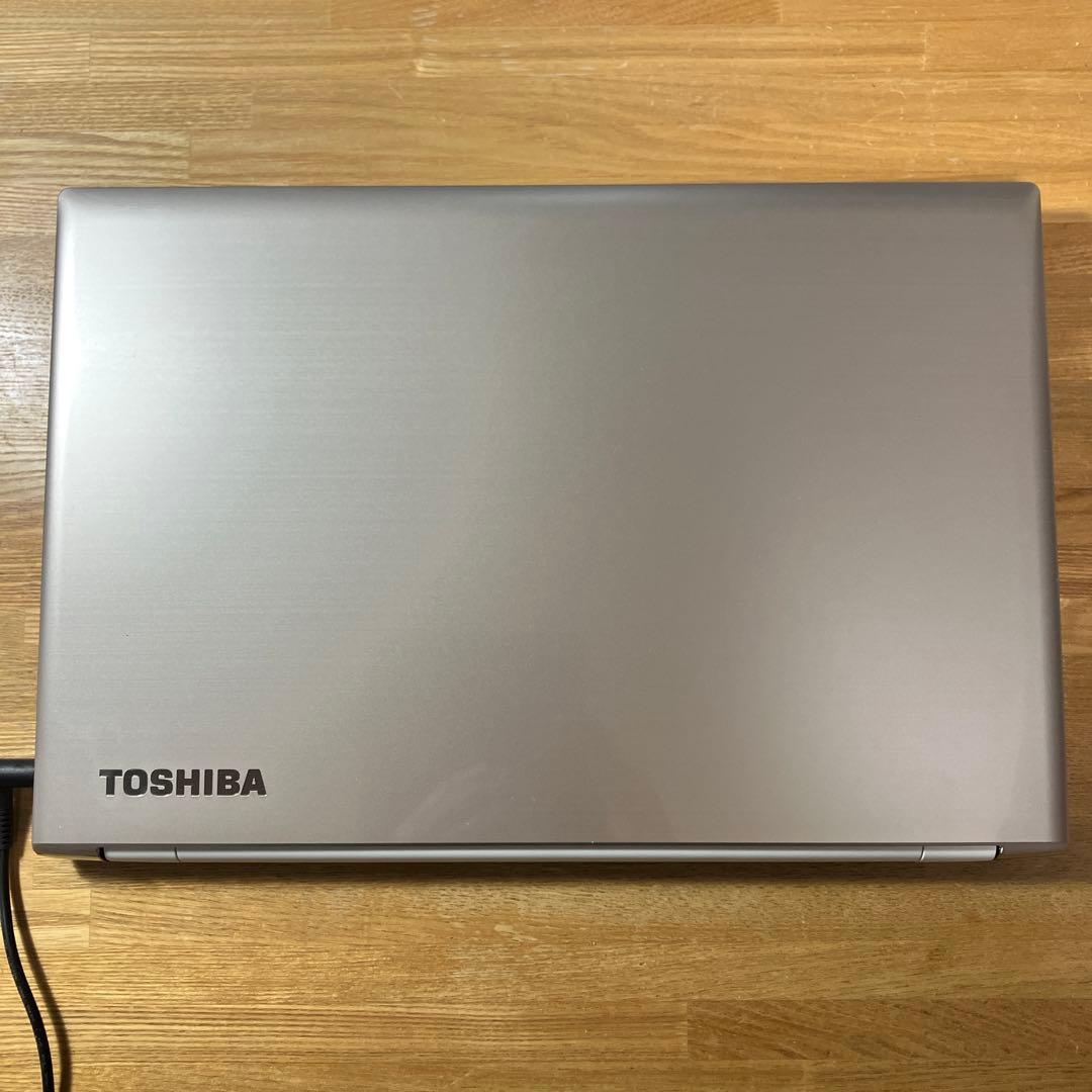 美品　Toshiba dynabook 第６世代Core i7 サテンゴールド