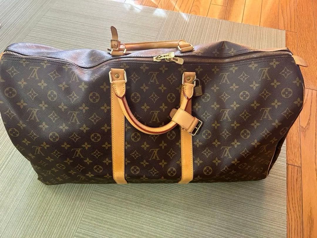 期間限定特価_ルイヴィトン　キーポル50