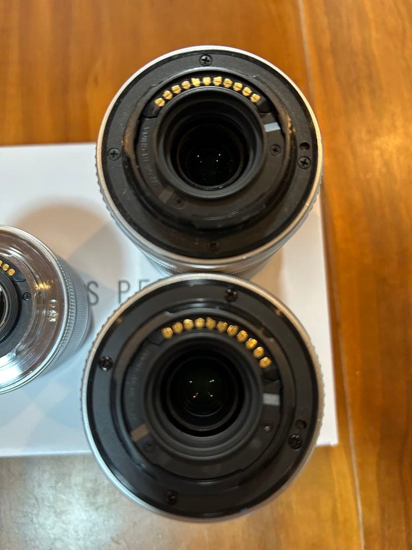 【ボディ・レンズ3種4本・付属品】オリンパスPEN E-PL8