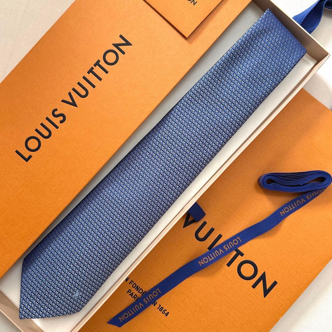 専用です。　　ルイ ヴィトン ネクタイ・ダイヤモンドブイ 新品 未使用