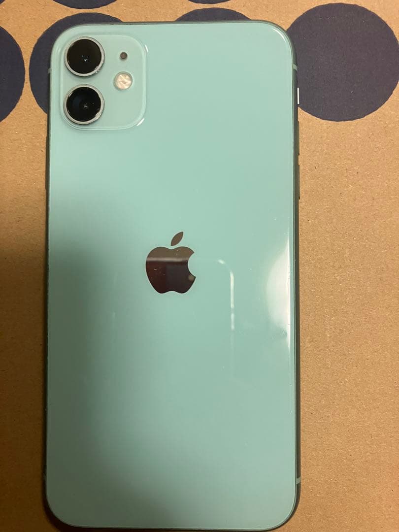 Apple iPhone 11 ミントグリーン (Face ID 使えません)