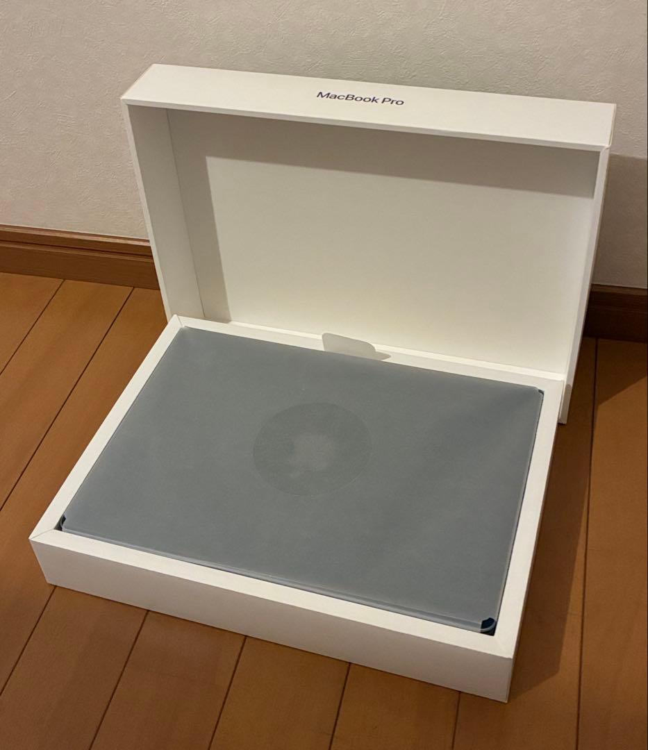 送料込 充電50回 makbook pro M1 1TB 32GB 14インチ