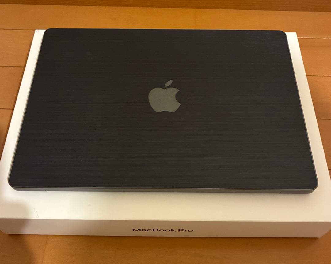 送料込 充電50回 makbook pro M1 1TB 32GB 14インチ
