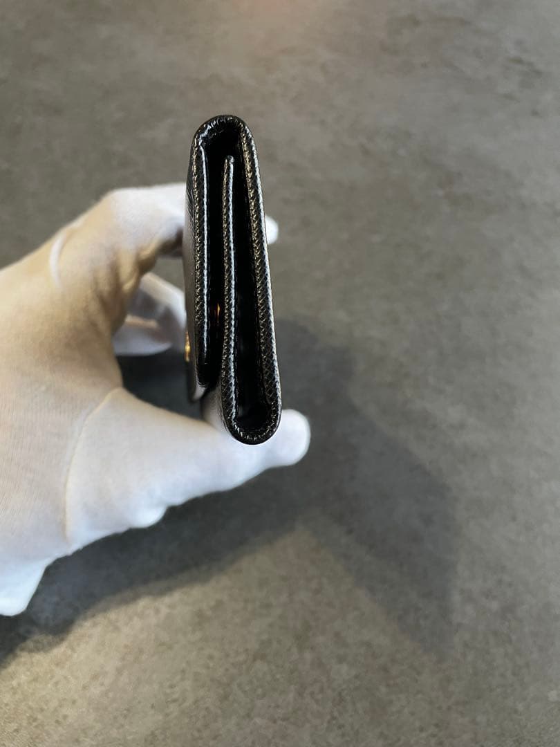 miiiiiiik 　PRADA ブラック サフィアーノレザー キーケース