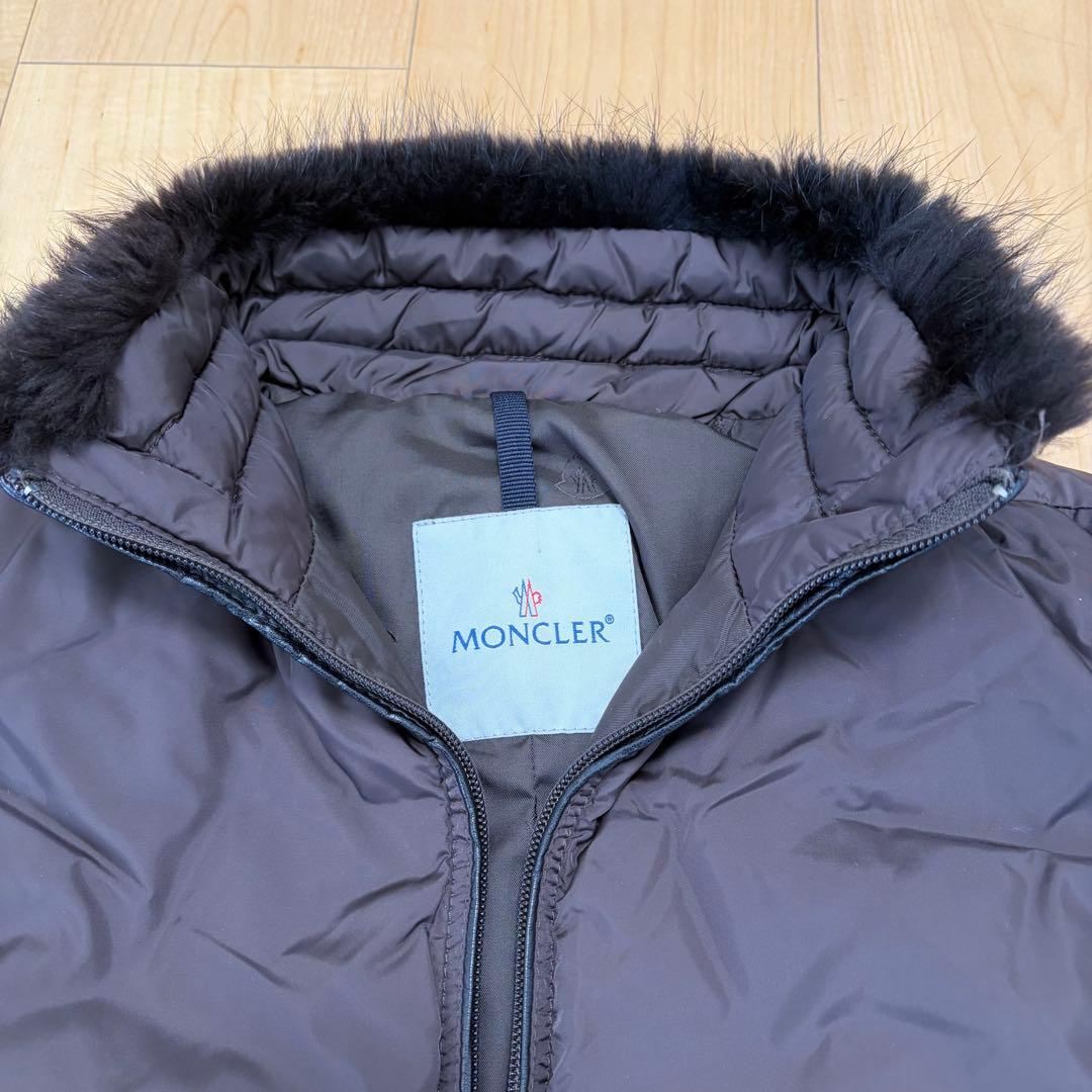 モンクレール MONCLER ブラウン ファー付き ダウンジャケット 0
