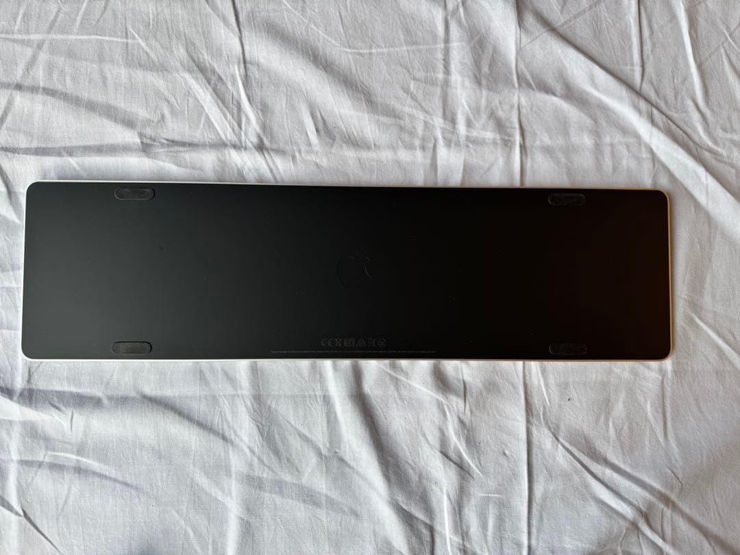 【美品】Magic Keyboard (US) モデルA2520 おまけ付き