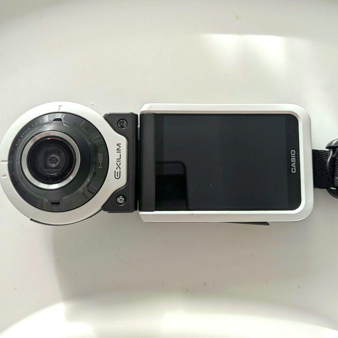 【即日発送】EX-FR100 CASIO EXILIM コンデジ 白