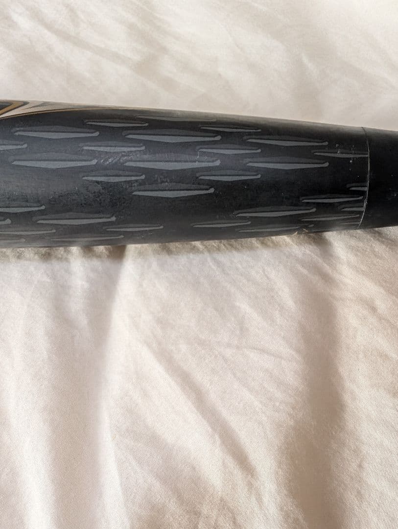 軟式バット　ビヨンドマックスレガシーメタル84cm　トップバランス