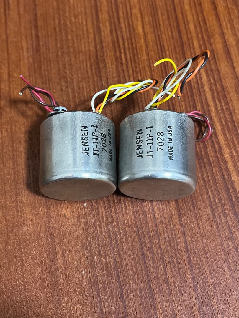  JT-11P-1 ; 2個 ; ライントランス