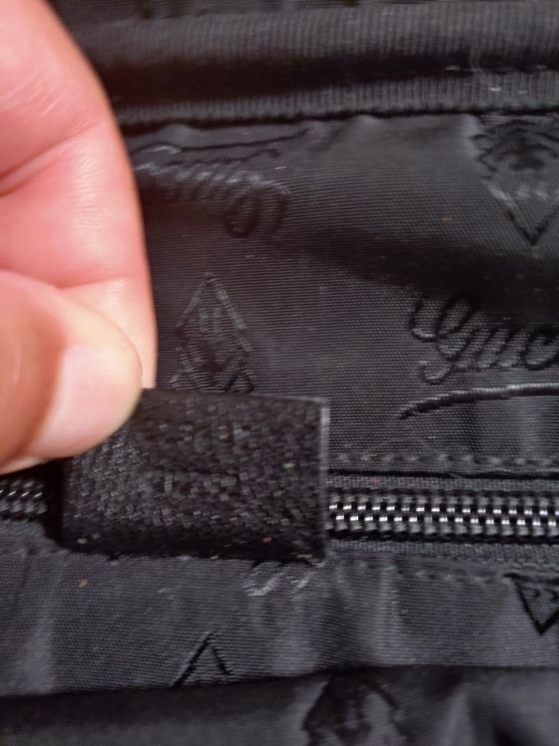 Gucci ブラックレザー ビジネスバッグ