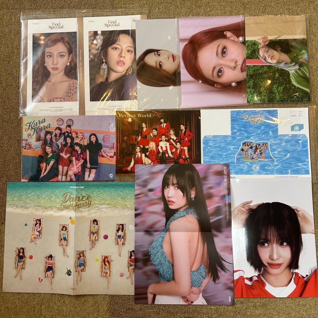 TWICE ポストカード トレカ シール ポスターまとめ売り(ファイル付)