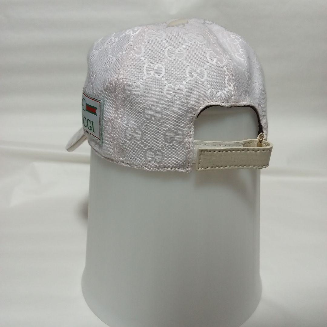 GUCCI 淡ピンク GGパターン キャップ