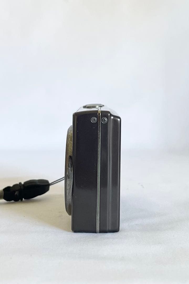 【完動品】Nikon Coolpix S710 デジタルカメラ 動作確認済み