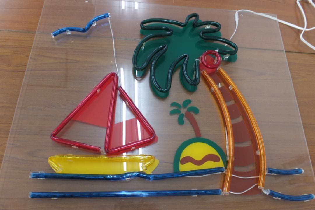 ネオン管（本物）ヨットとヤシの木