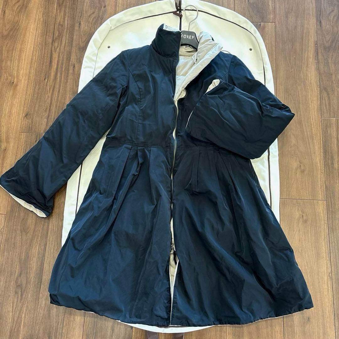 美品　フォクシー トウィンズダウンリバーシブルコート　訳あり
