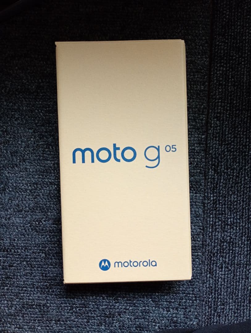 moto g05 　ミスティブルー　画面割れ