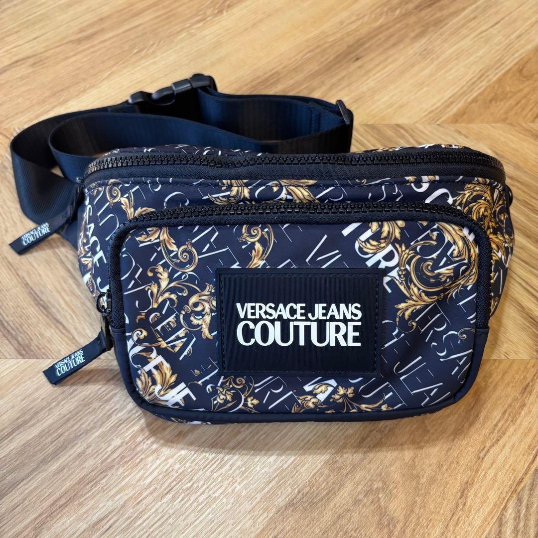 【未使用品】希少 VERSACE ナイロン ボディバッグ ブラック/ゴールド