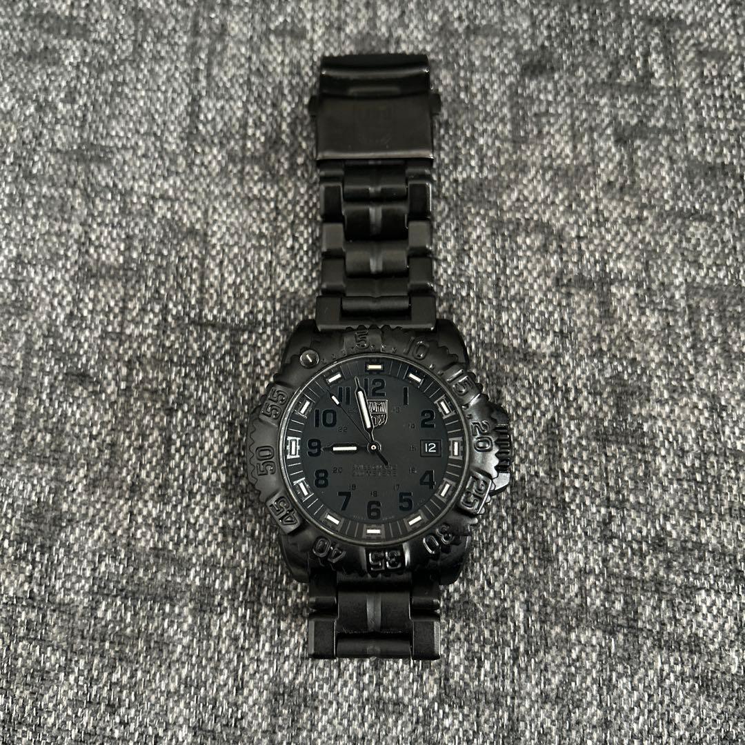 Luminox ブラック スポーツウォッチ