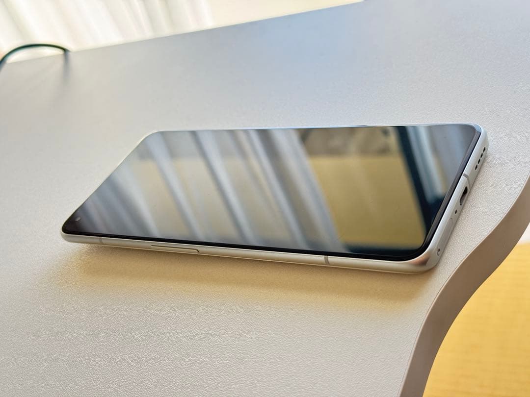 realme GT 2 Pro 12GB/256GB ホワイト 美品